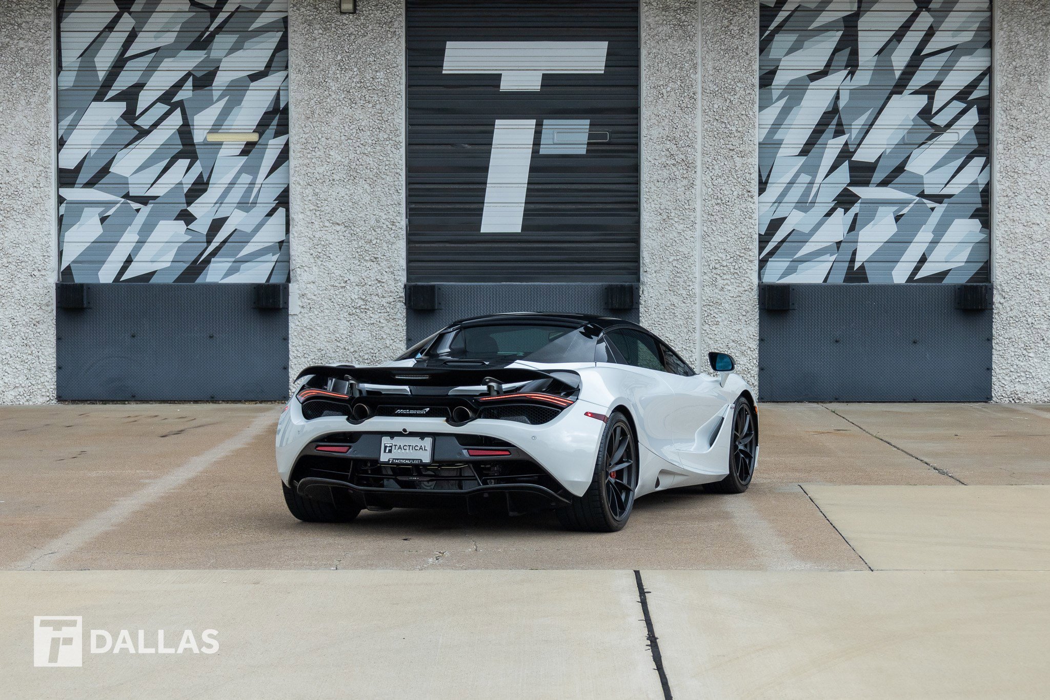 Used 2022 McLaren 720S Performance photo 15