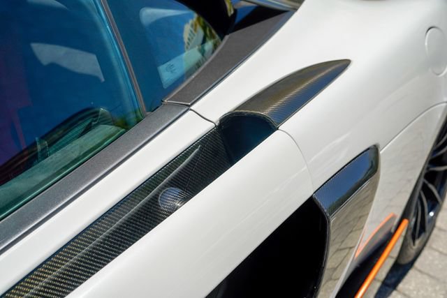 Used 2019 McLaren 600LT photo 48