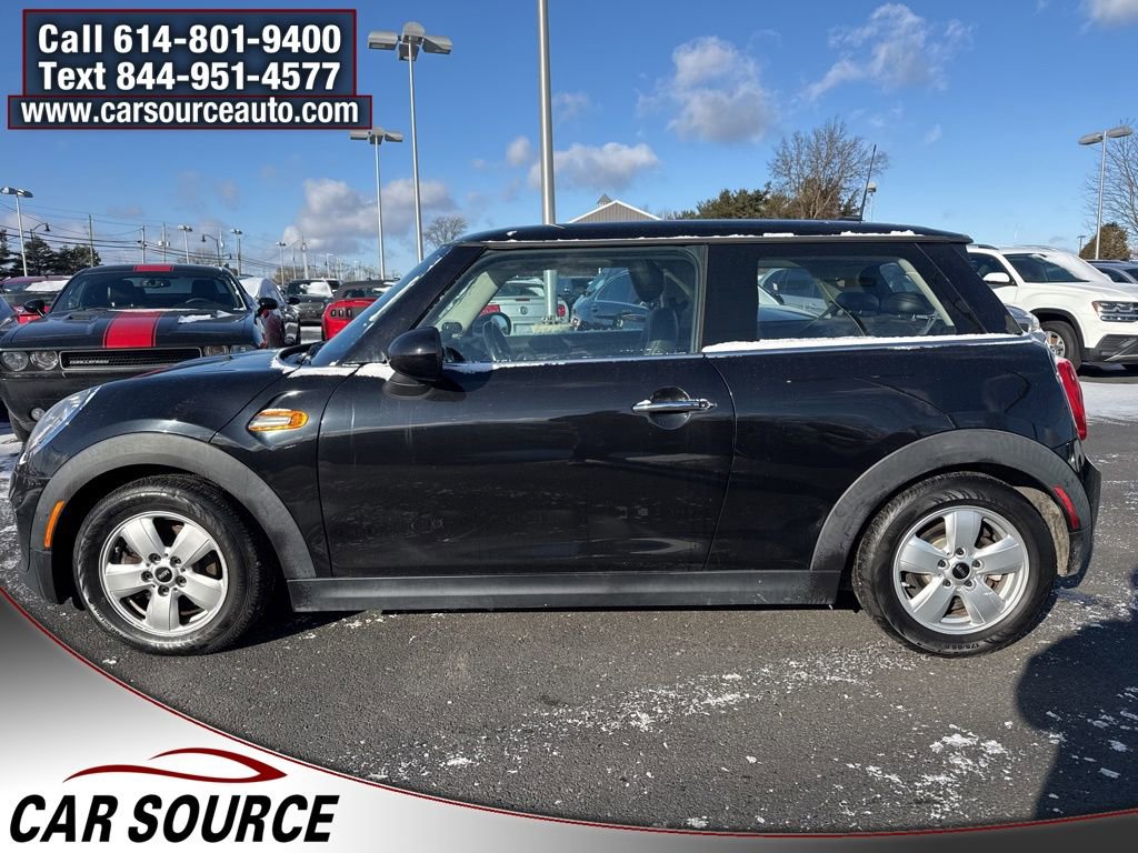 2017 MINI Cooper 2-Door Hardtop