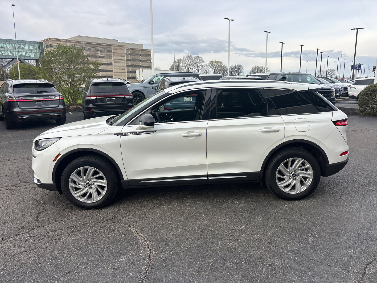 2022 Lincoln Corsair FWD