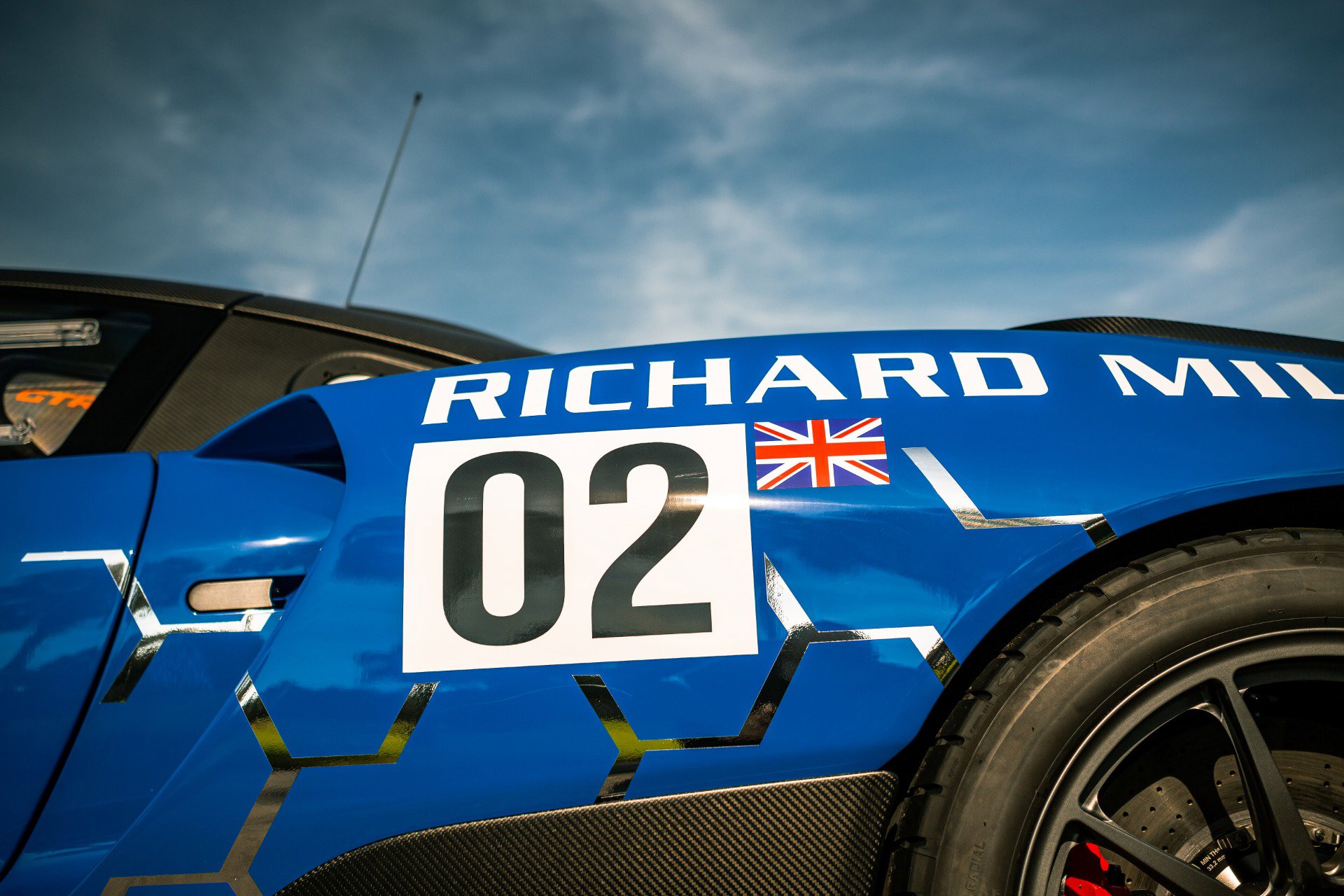 Used 2020 McLaren Senna photo 18