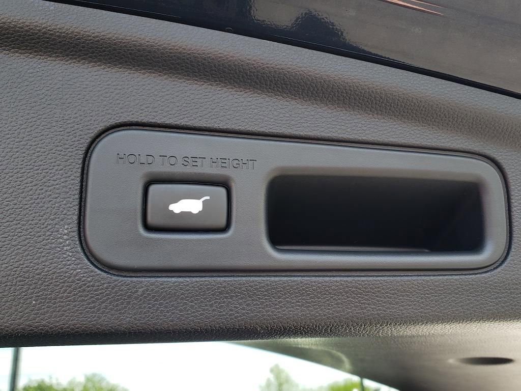 2022 Acura MDX SH-AWD w/ Technology Package