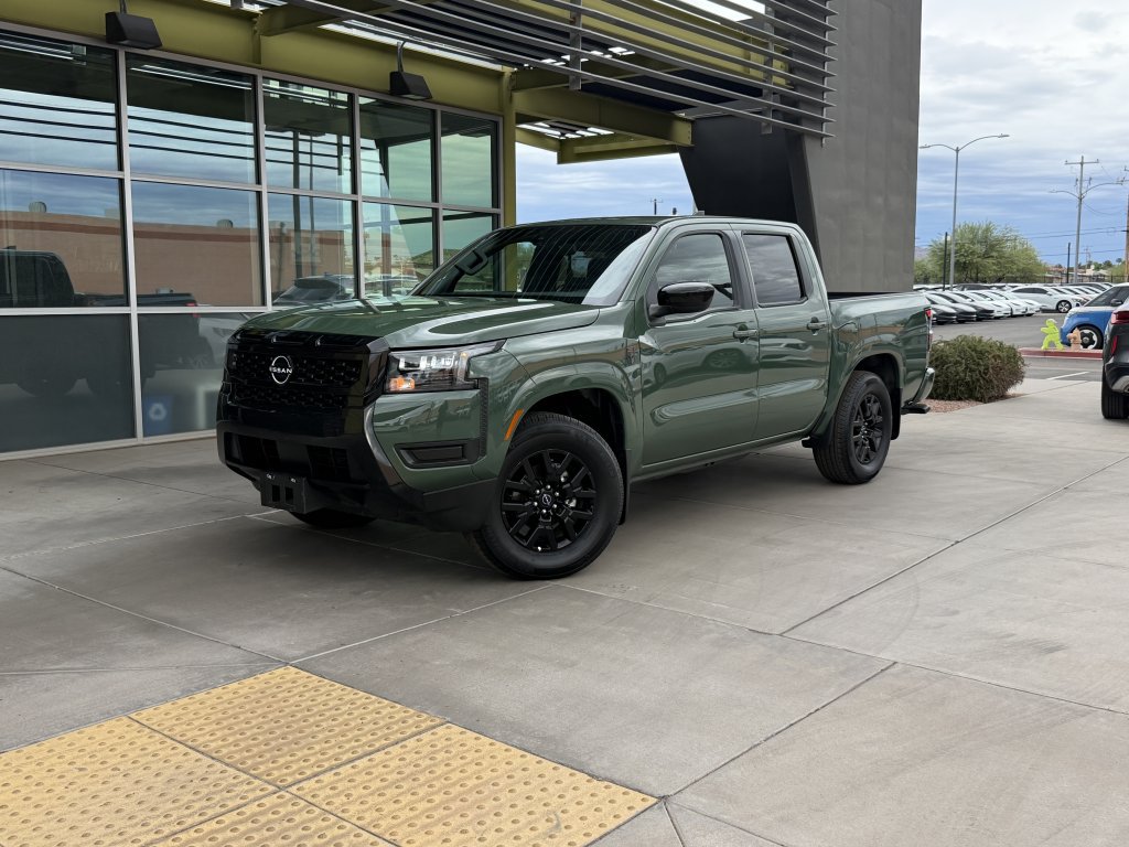 Used 2026 Nissan Frontier SV w/ Tow Package