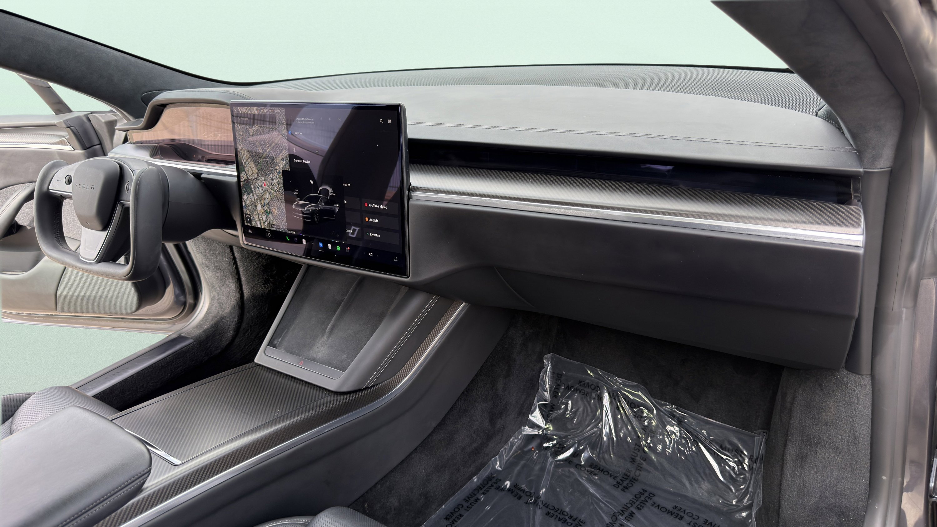 2022 Tesla Model S Plaid