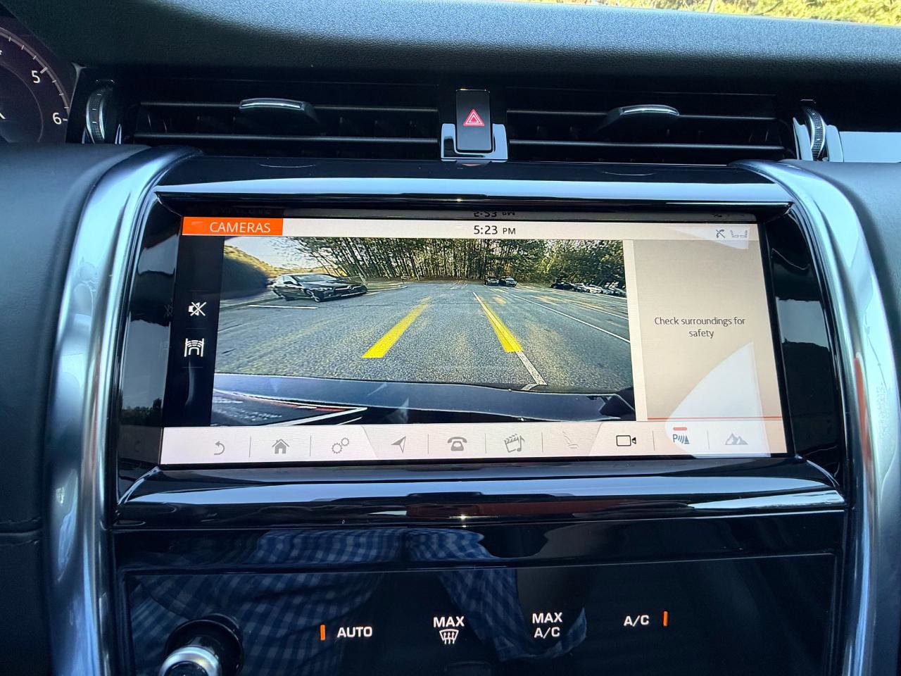 2020 Land Rover Discovery Sport SE