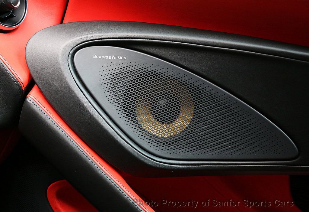 Used 2019 McLaren 600LT photo 41