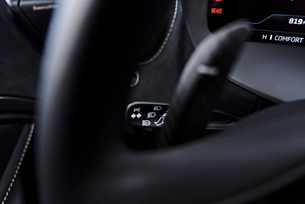 Used 2025 McLaren 750S Spider photo 65