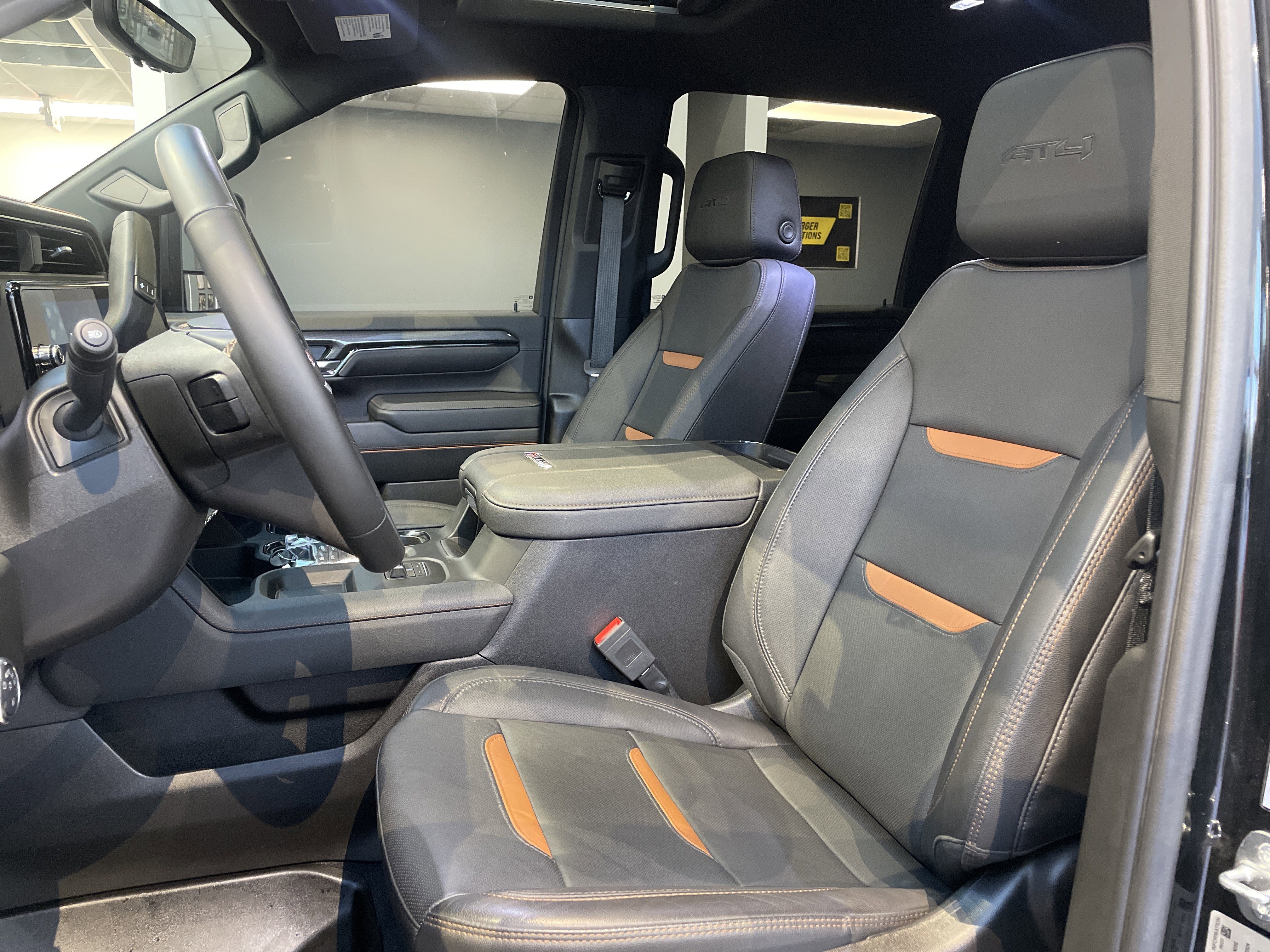 2024 GMC Sierra 2500 AT4