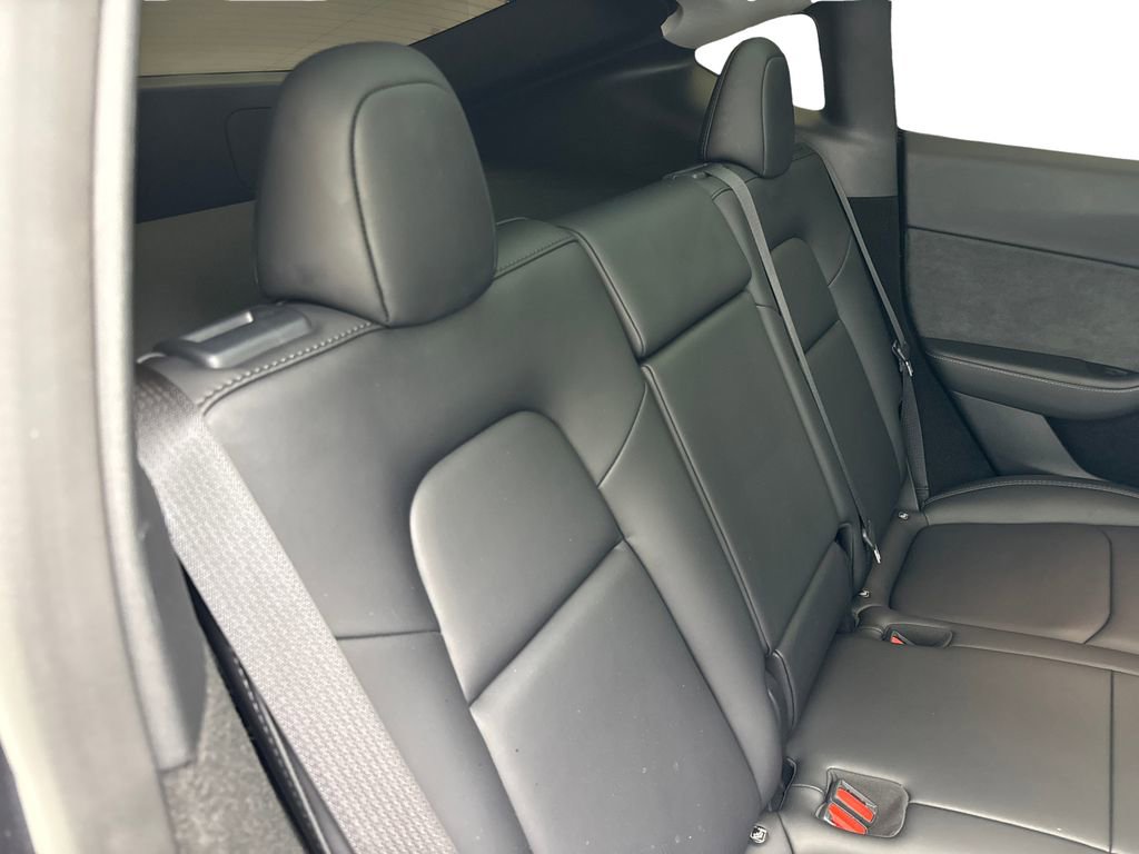 2024 Tesla Model Y Performance