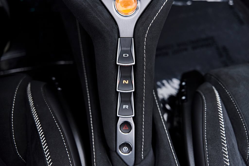 Used 2025 McLaren 750S Spider photo 75