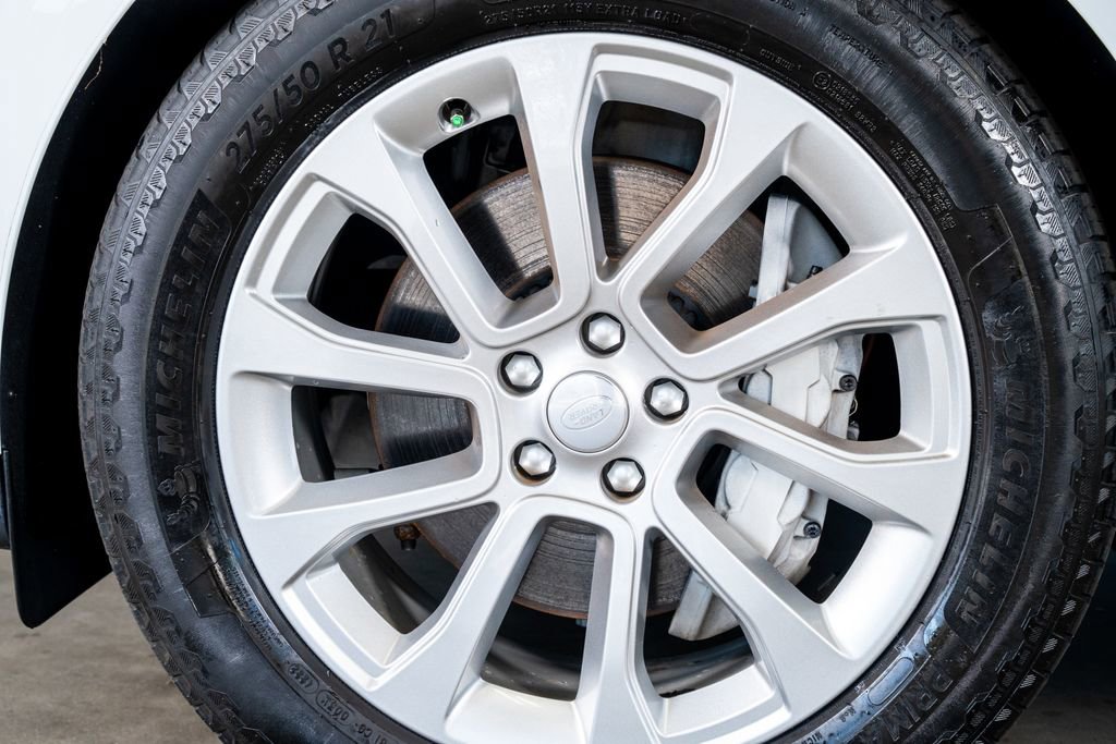 2023 Land Rover Range Rover Sport SE