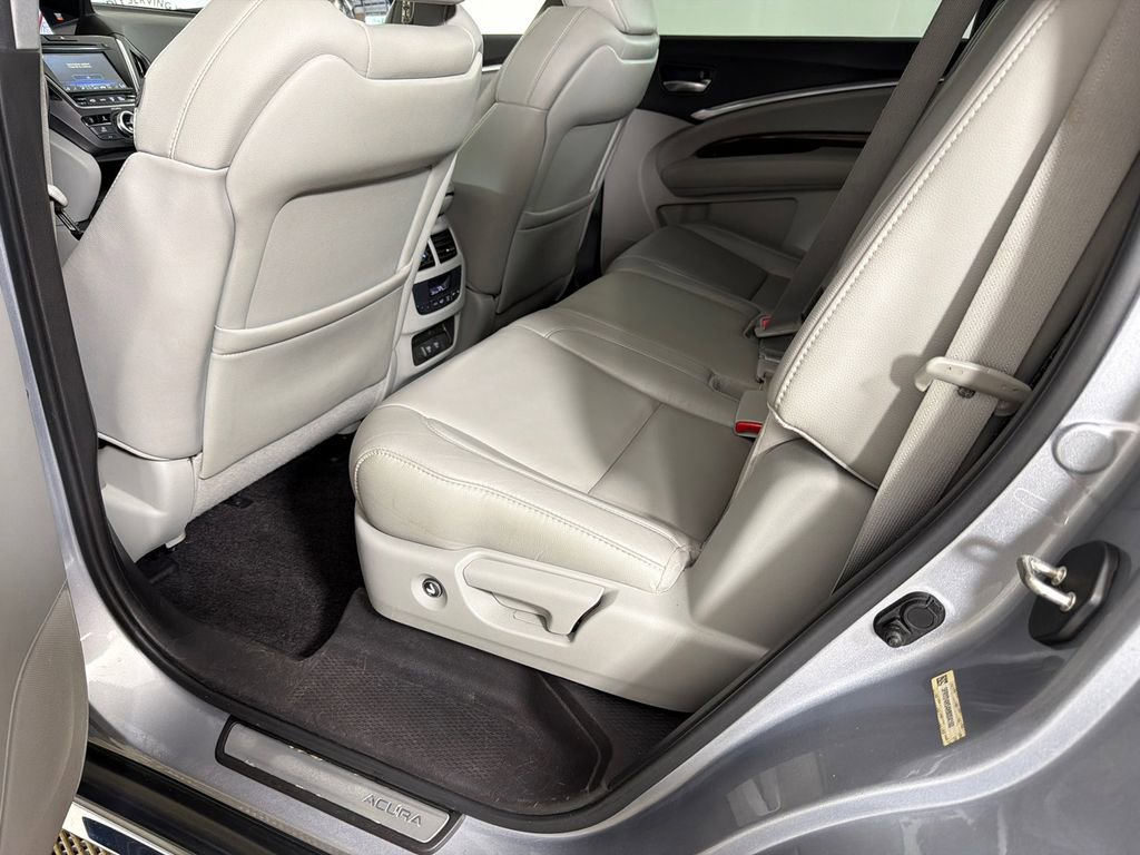 2017 Acura MDX SH-AWD w/ Technology Package