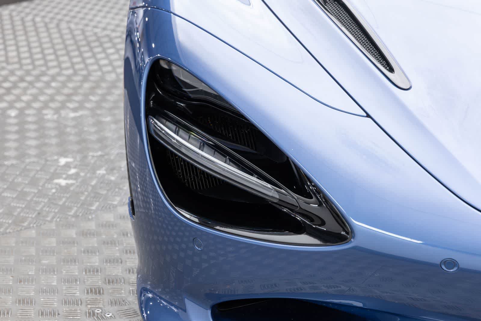 Used 2026 McLaren 750S Spider photo 39