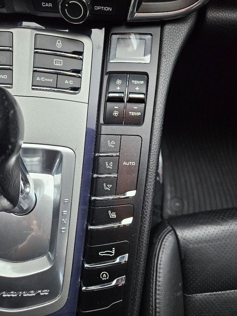 2012 Porsche Panamera 4