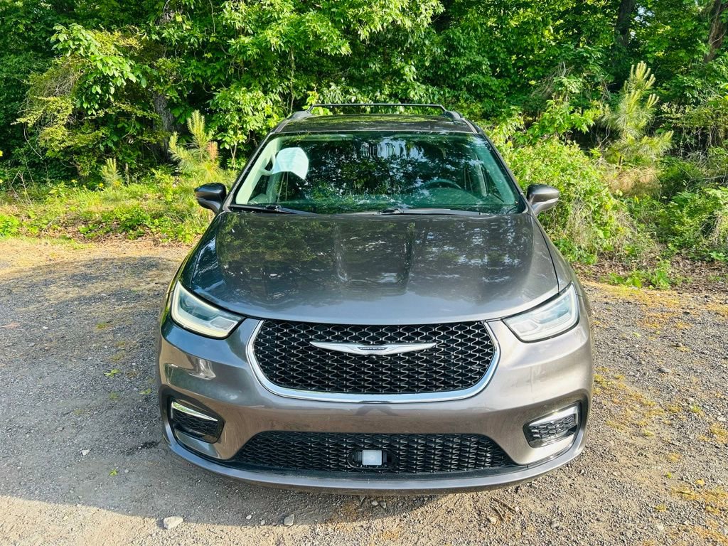 2022 Chrysler Pacifica Touring-L