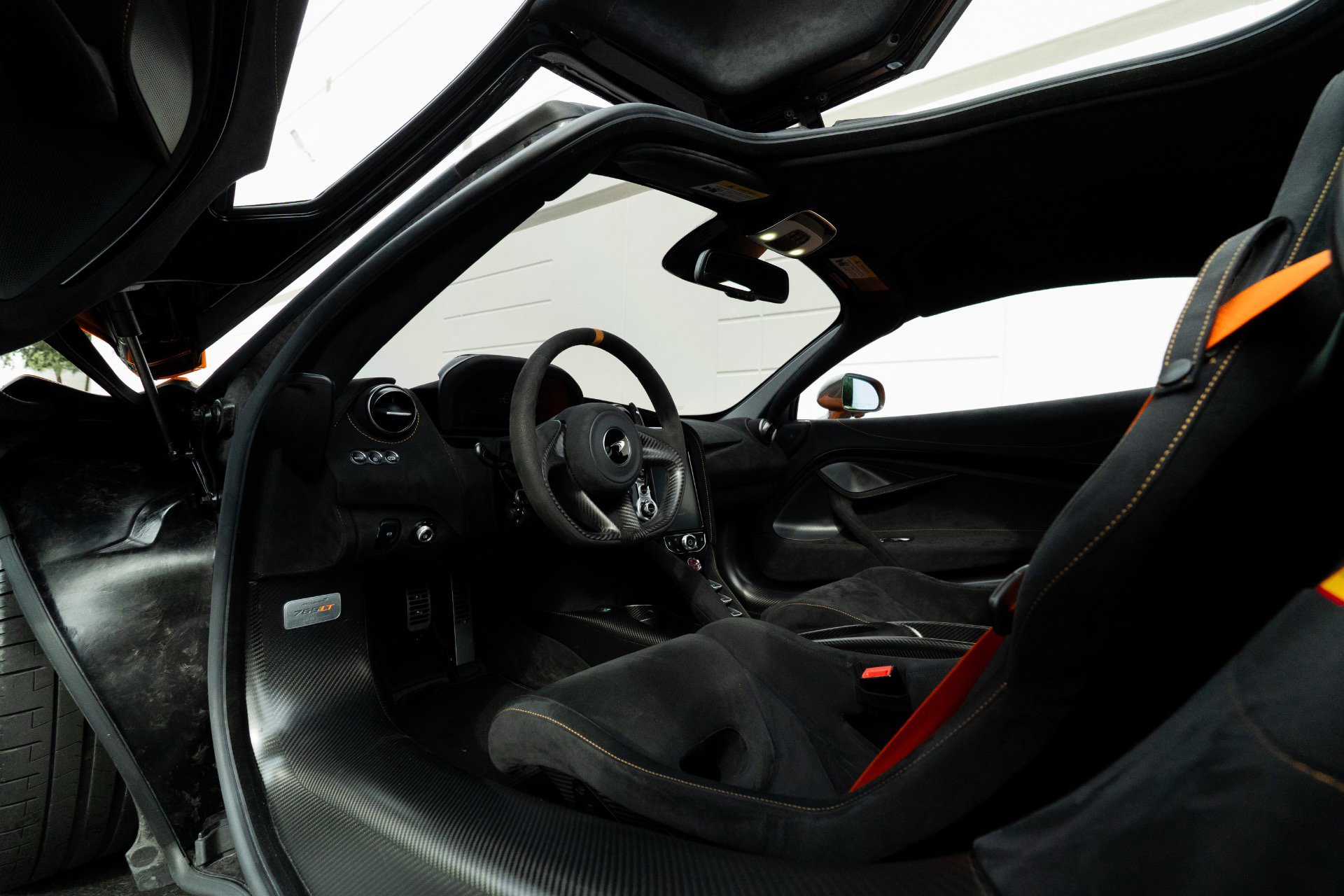 Used 2021 McLaren 765LT photo 55