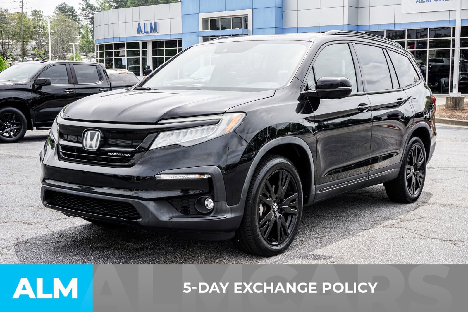 2022 Honda Pilot Black Edition
