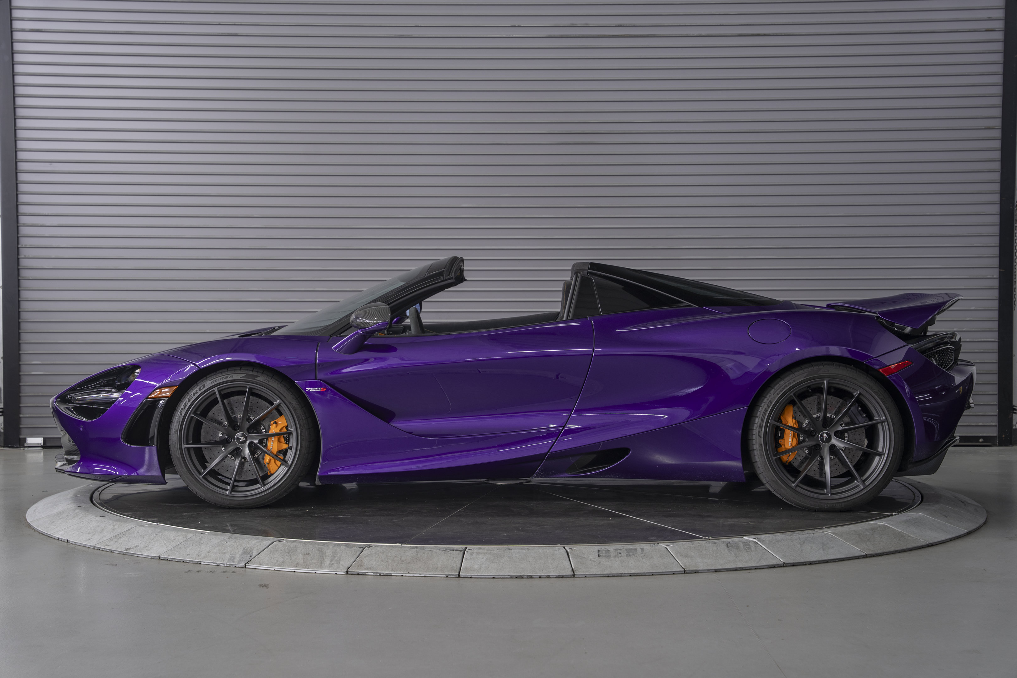 Used 2022 McLaren 720S Spider 2