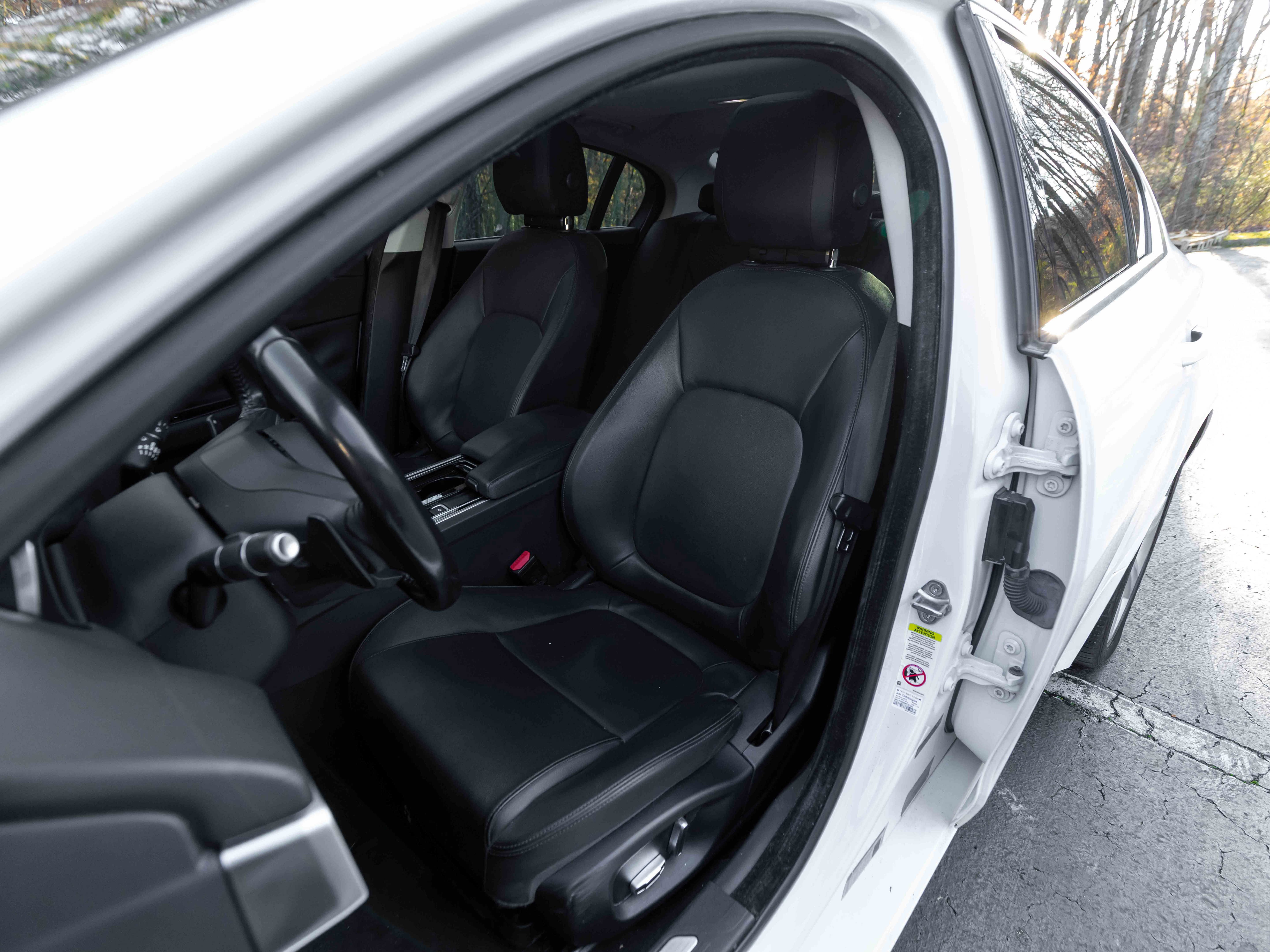 2019 Jaguar XE Premium