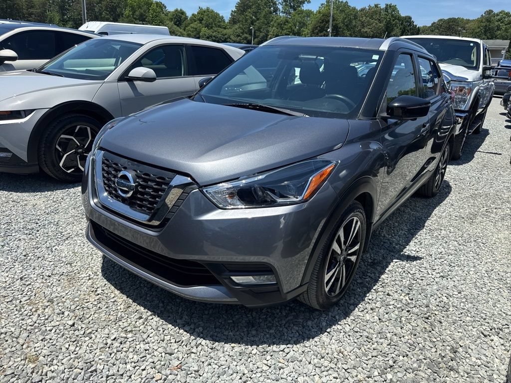 Used 2018 Nissan Kicks SR