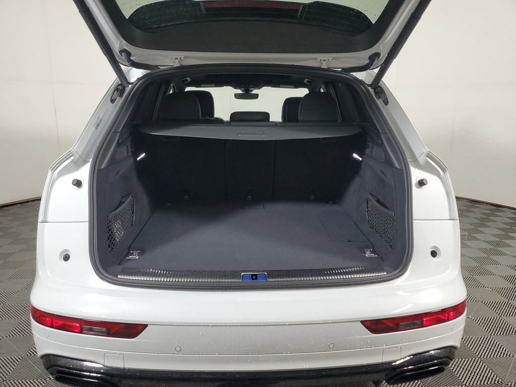 2024 Audi Q5 e Prestige