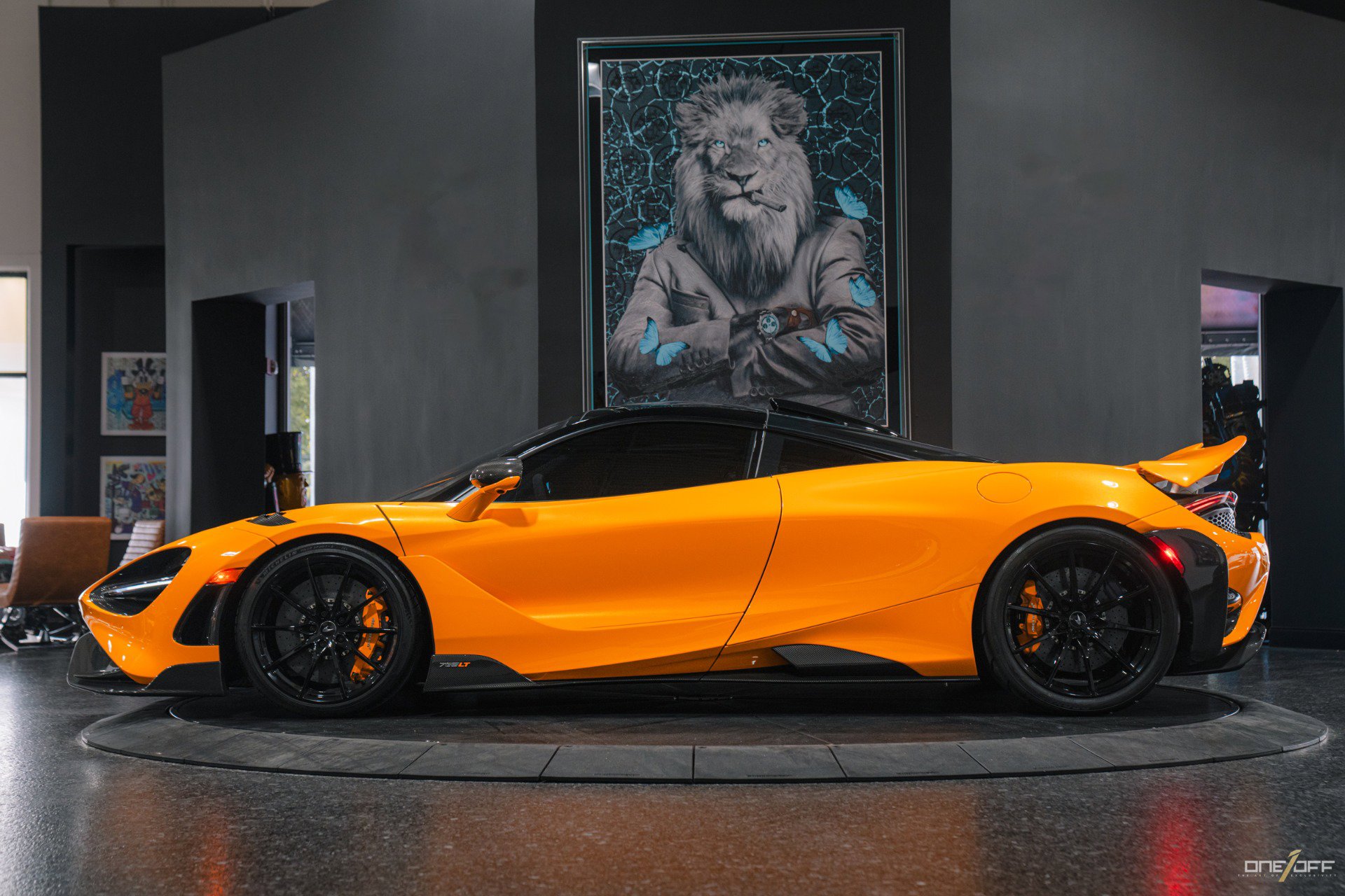 Used 2021 McLaren 765LT photo 9