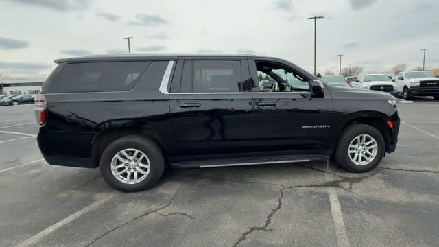 2023 Chevrolet Suburban LT