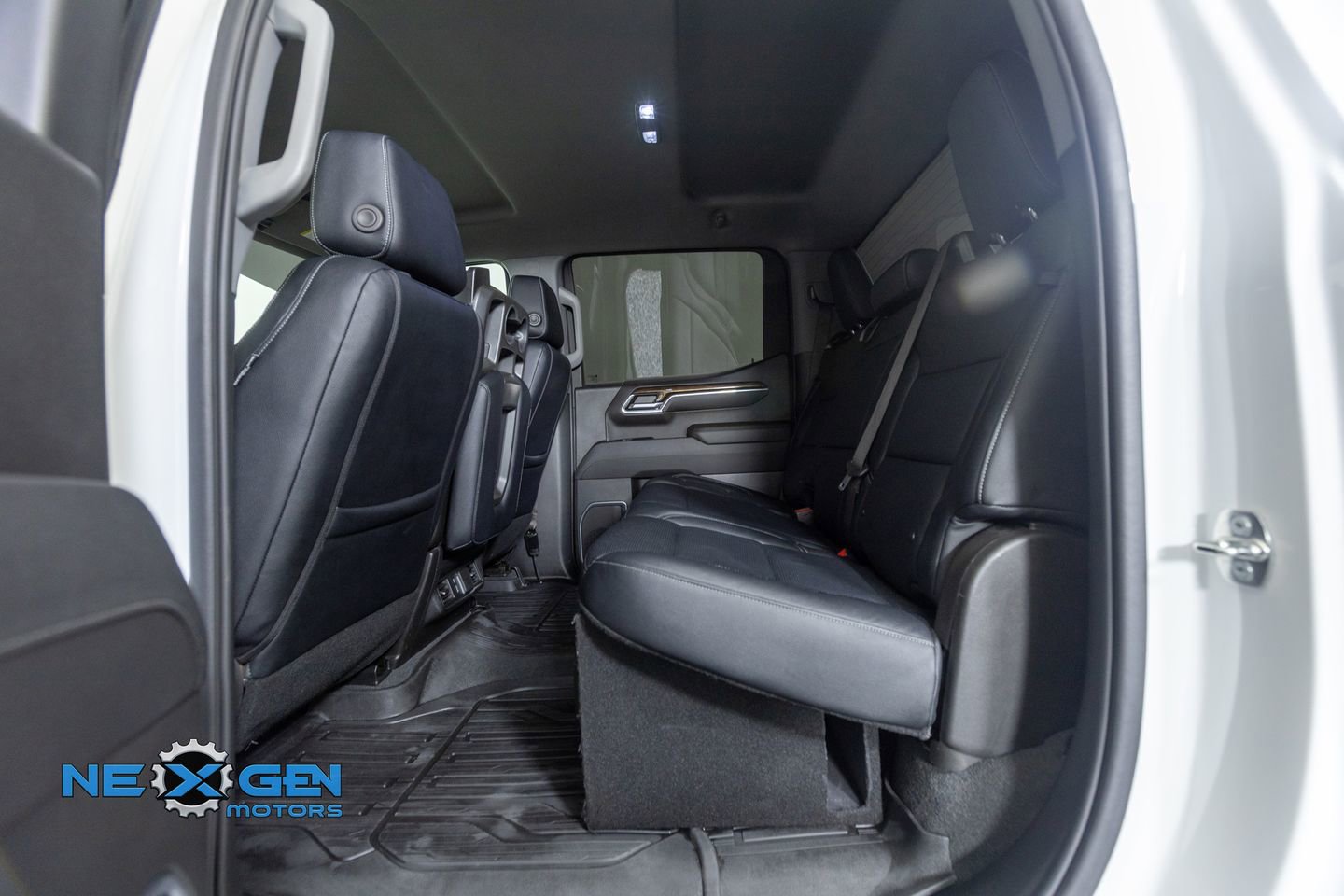 2023 GMC Sierra 1500 SLE