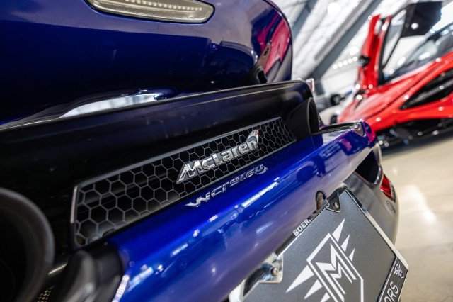 Used 2021 McLaren 720S Performance photo 20