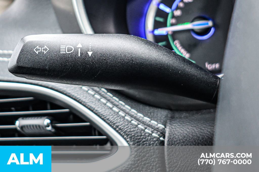 2024 Chrysler Pacifica Select