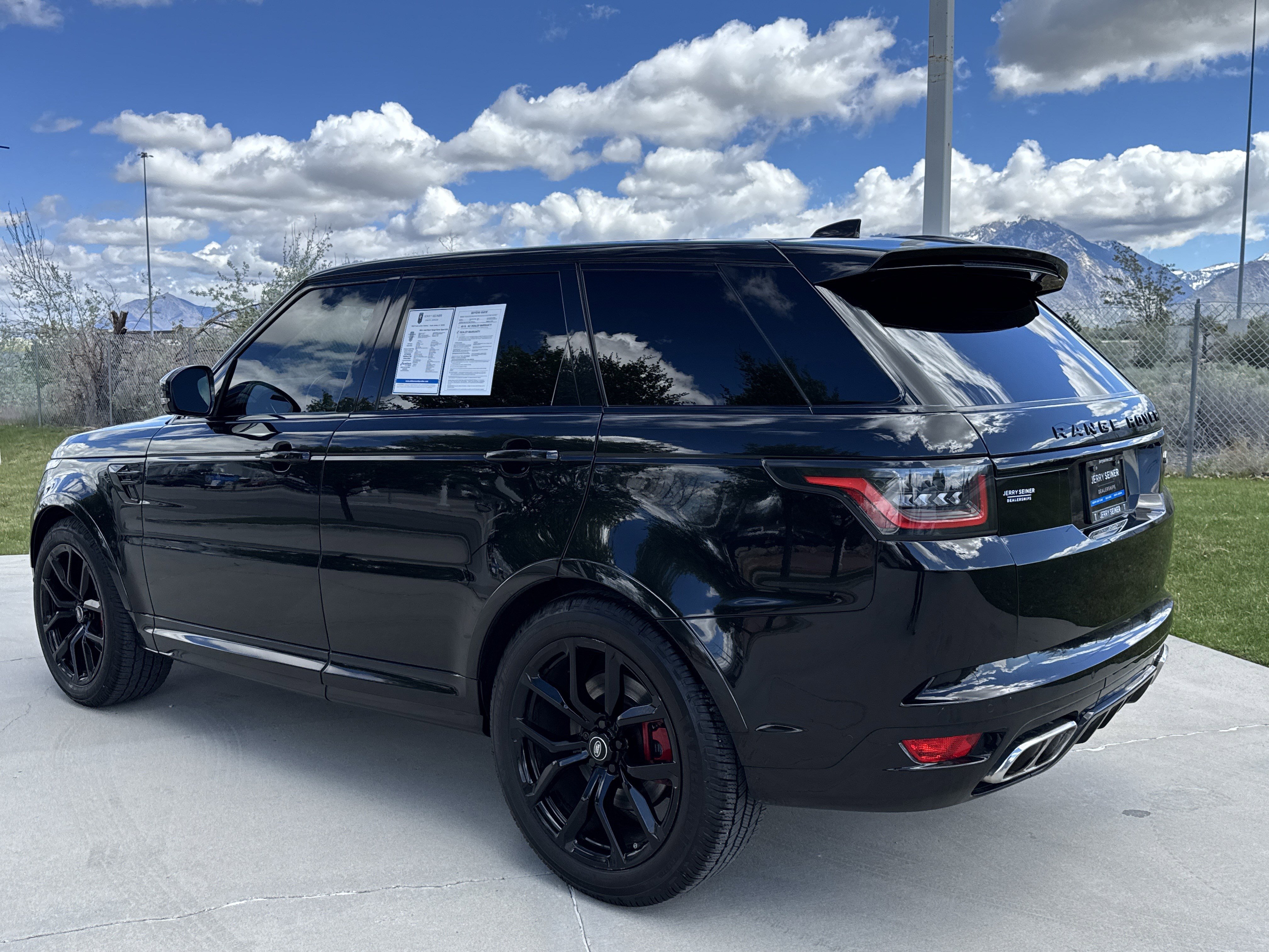 2021 Land Rover Range Rover Sport SVR