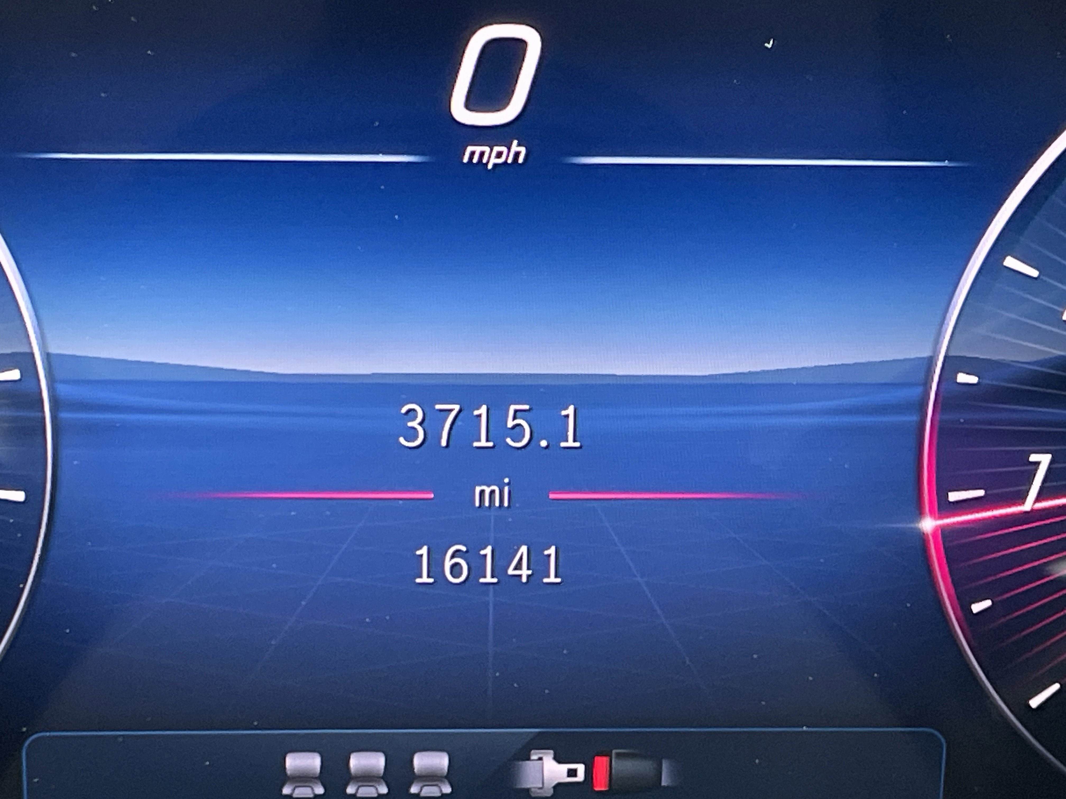 2025 Mercedes-Benz GLC 300