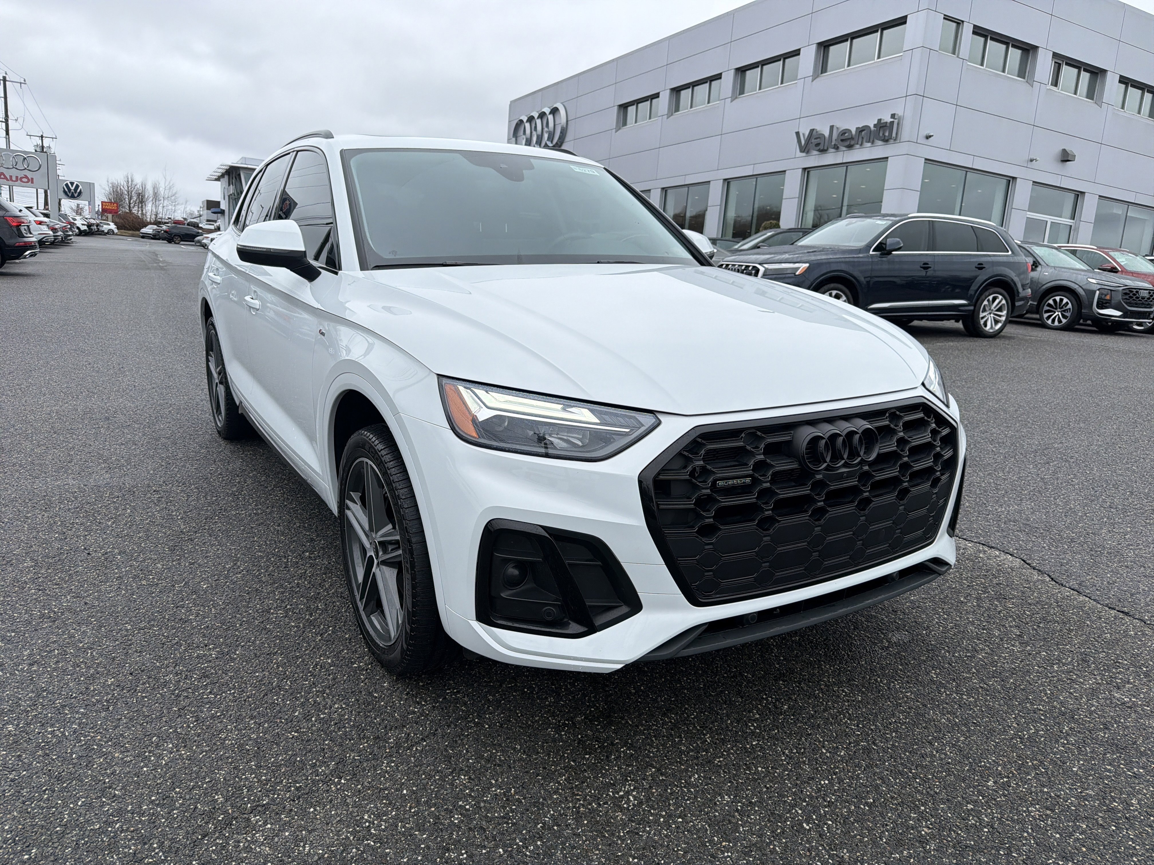 Certified 2023 Audi Q5 e Premium Plus w/ Premium Plus Package