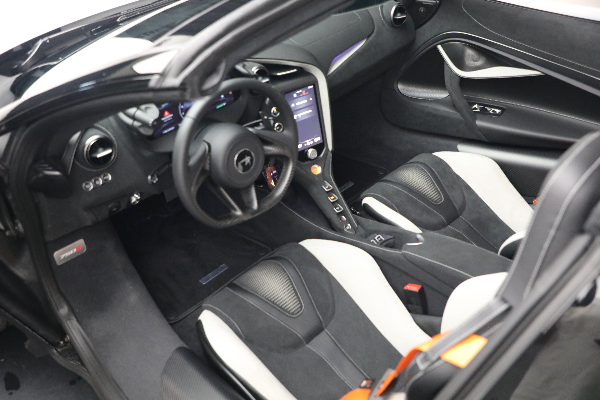 New 2027 McLaren 750S Spider photo 32