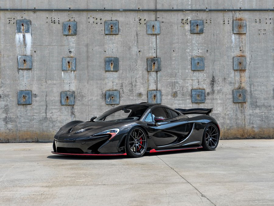 Used 2012 McLaren P1 photo 8