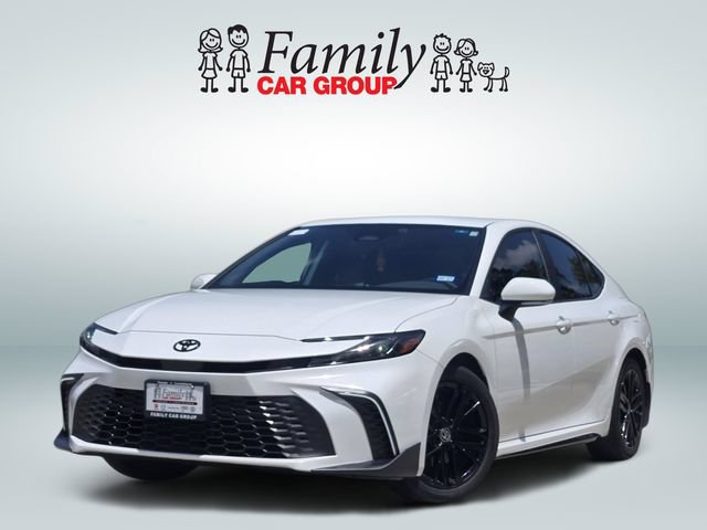 Used 2025 Toyota Camry SE w/ Convenience Package