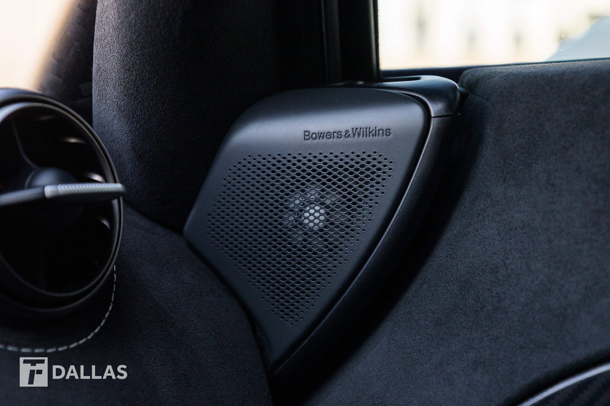 Used 2021 McLaren 765LT photo 31