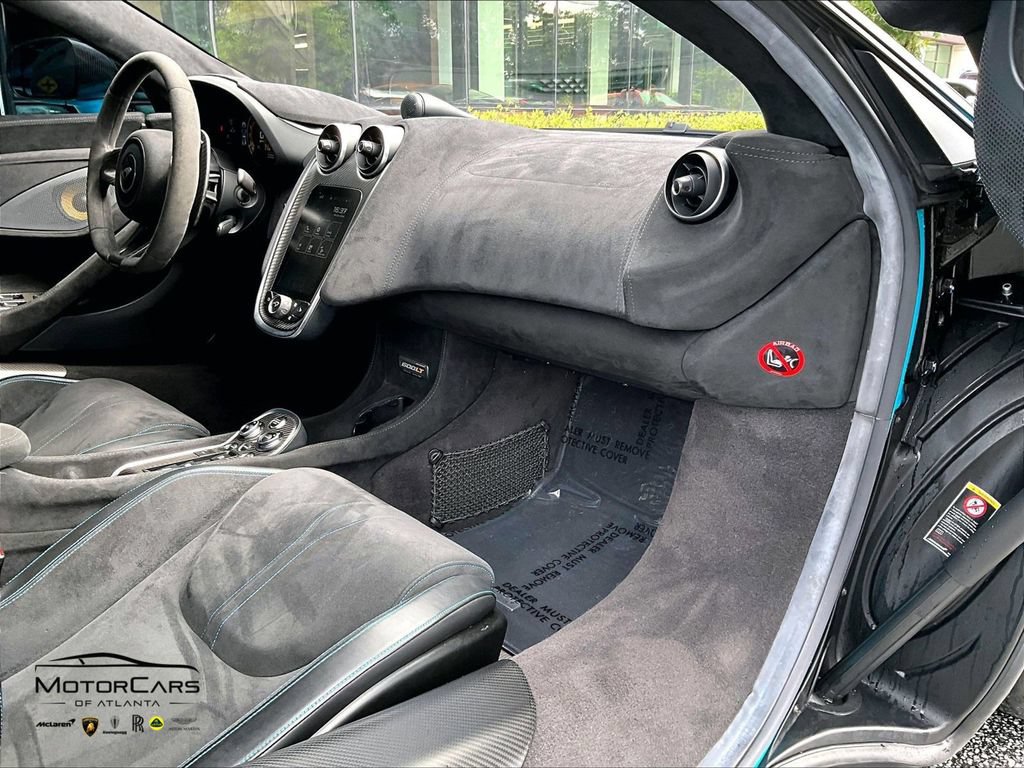 Used 2019 McLaren 600LT photo 14