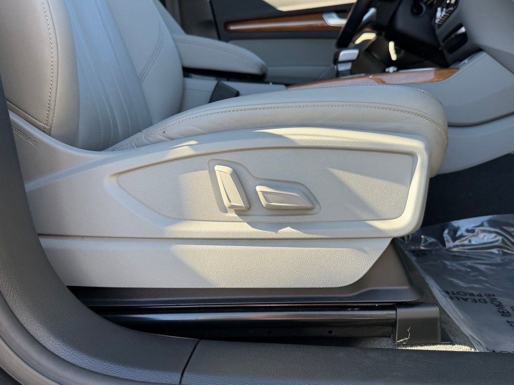 2022 Audi Q5 2.0T Premium