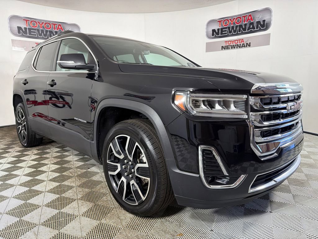 2022 GMC Acadia SLT