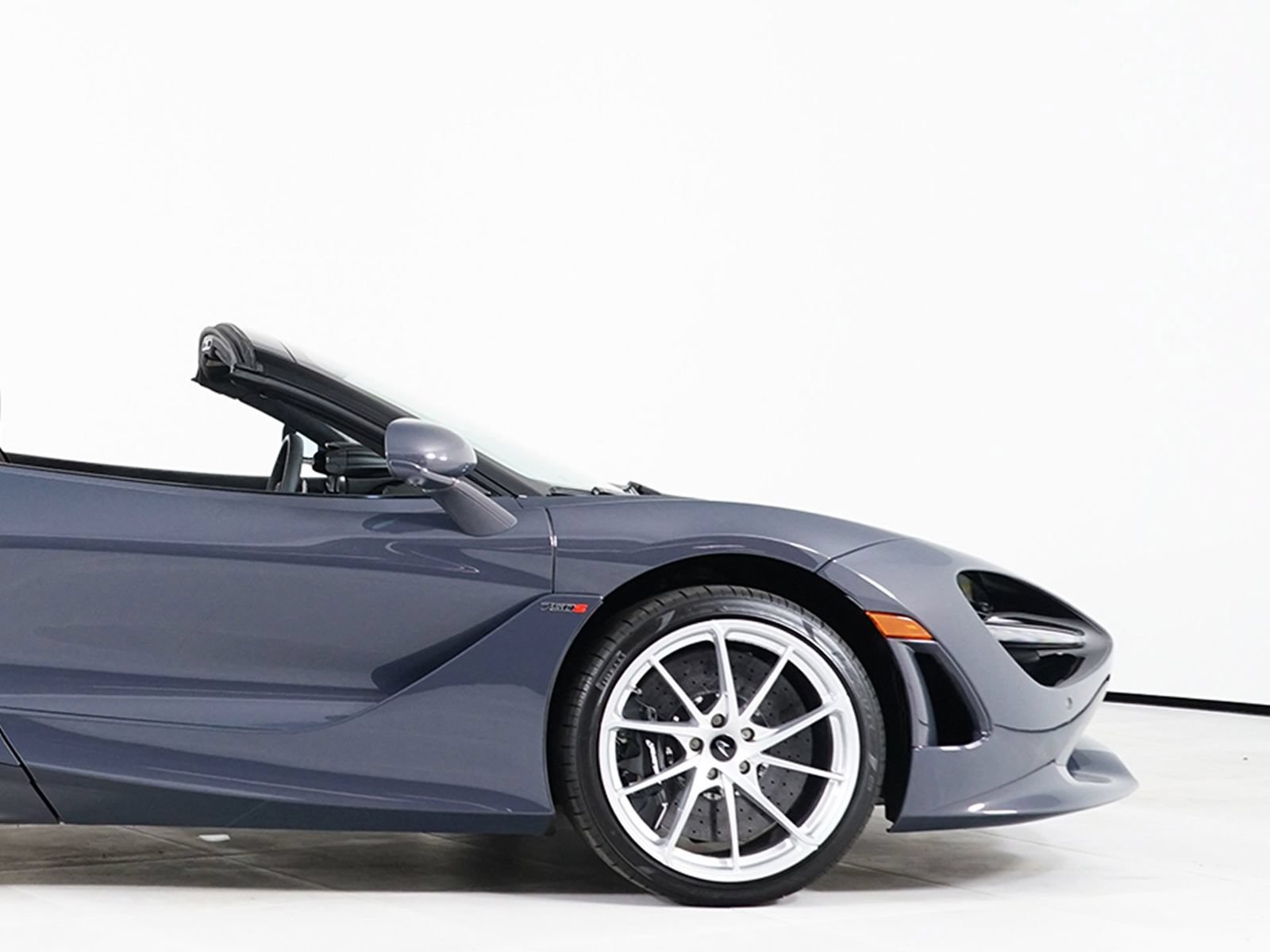 Used 2026 McLaren 750S Spider photo 16