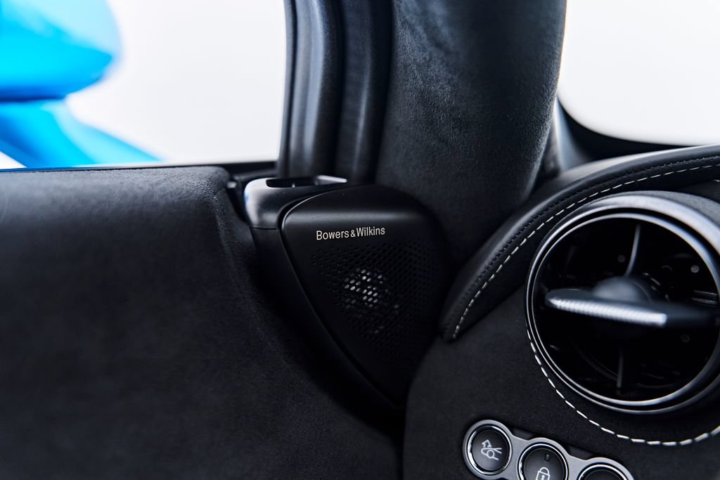 Used 2025 McLaren 750S Spider photo 60
