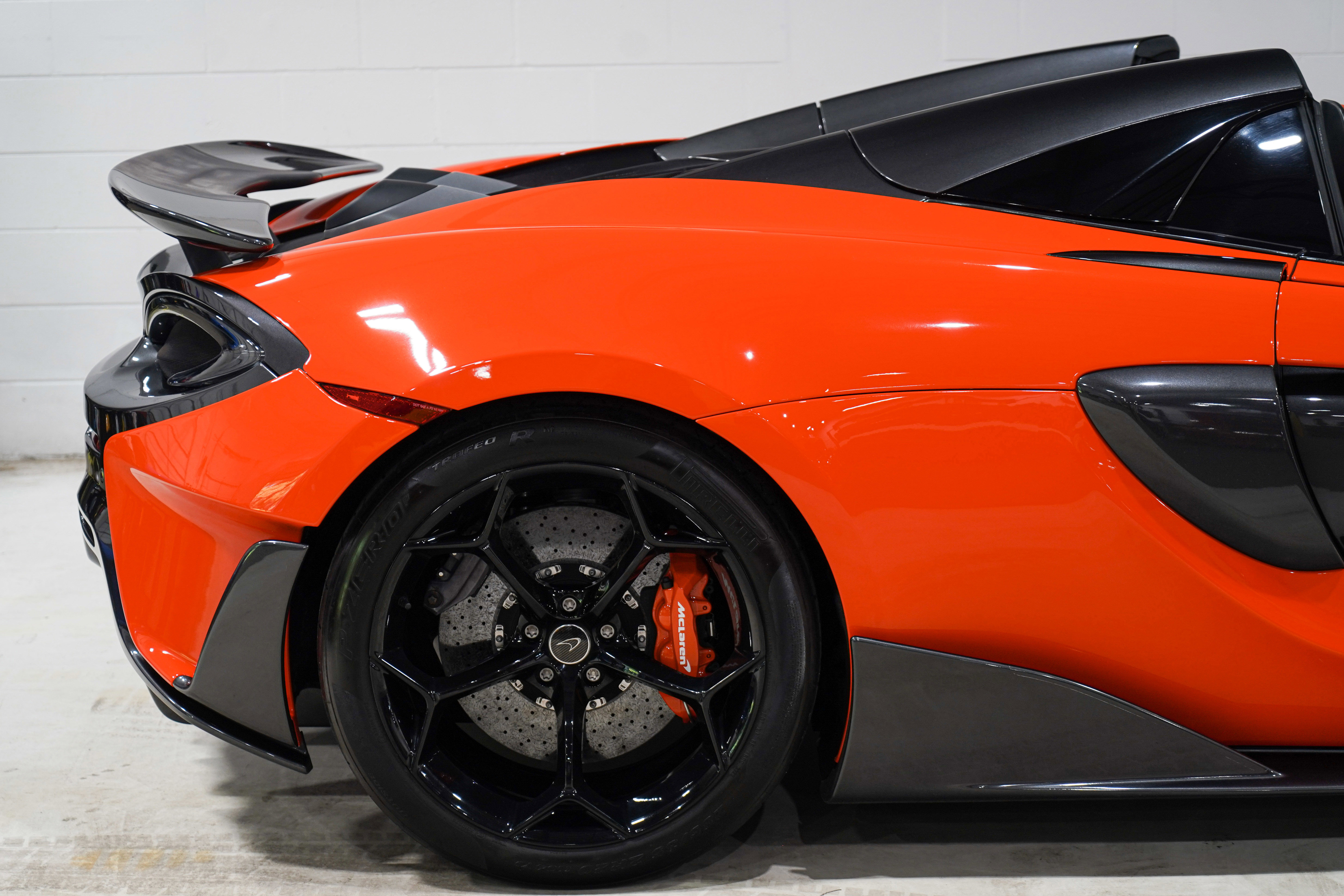 Used 2020 McLaren 600LT Spider photo 23