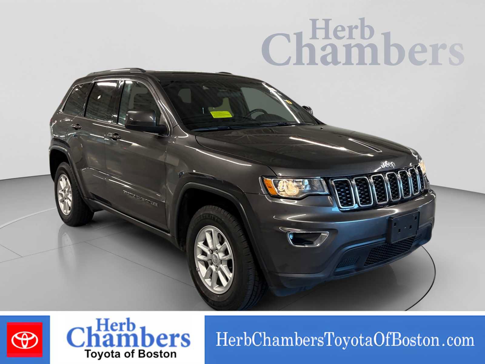 Used 2020 Jeep Grand Cherokee Laredo