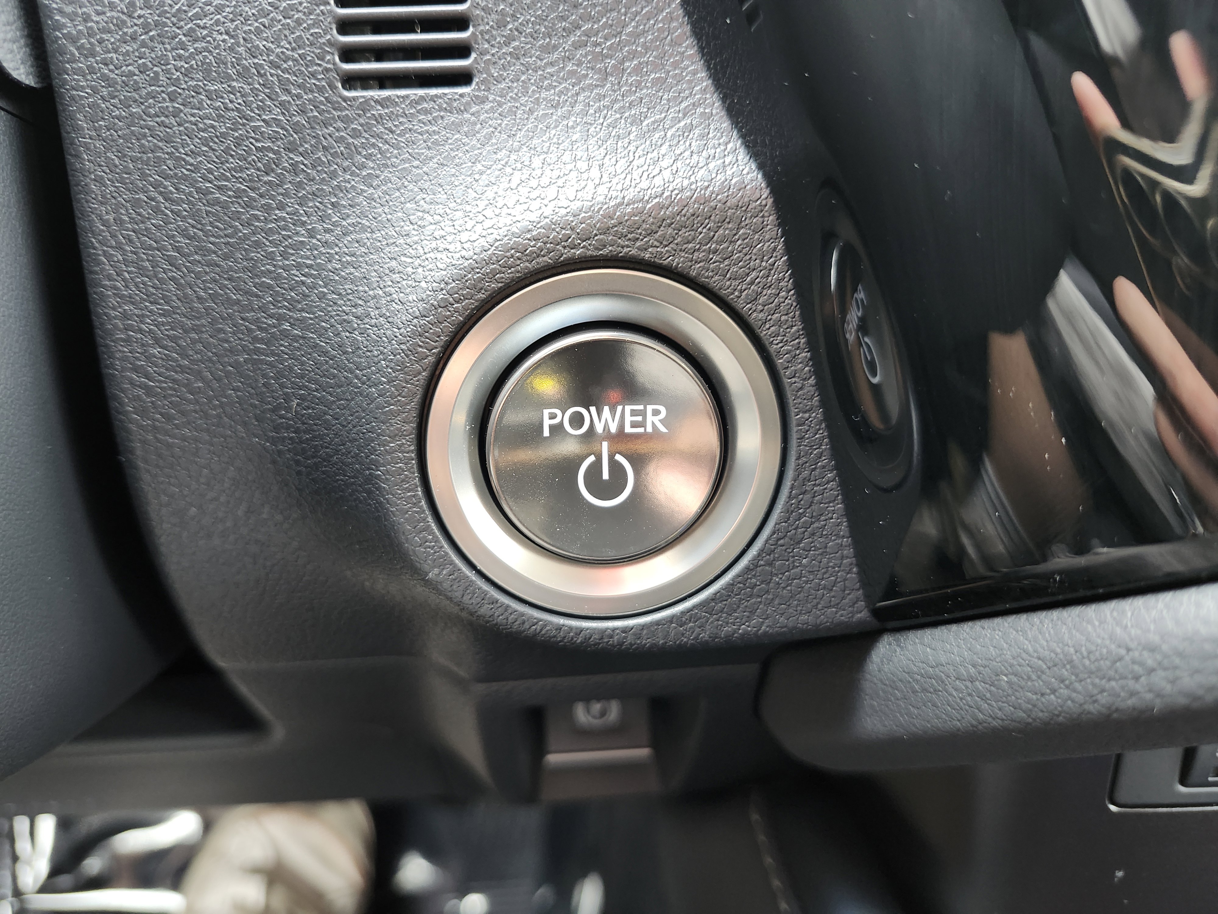 2025 Lexus ES 300h Ultra Luxury