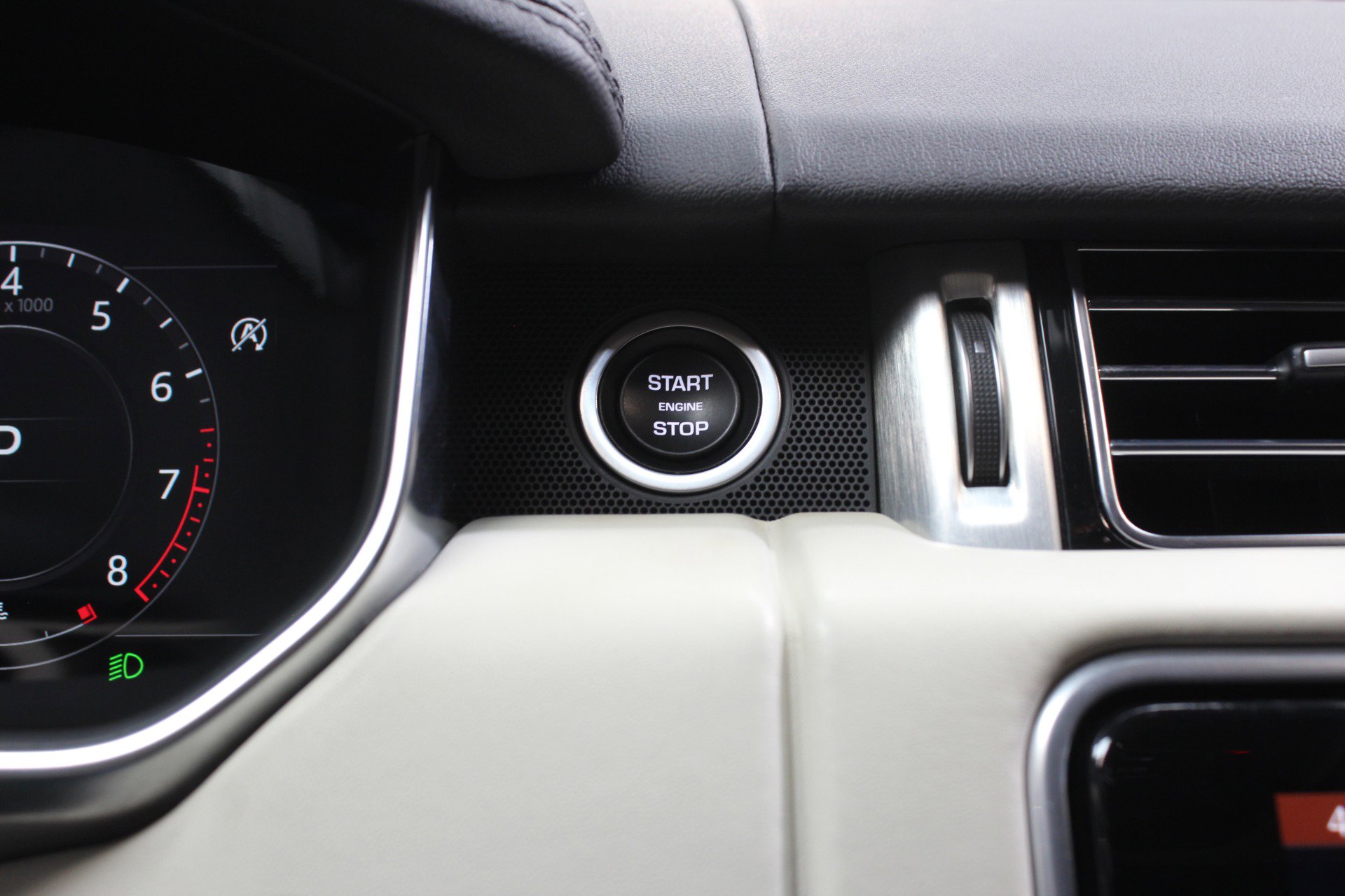 2021 Land Rover Range Rover Westminster Edition