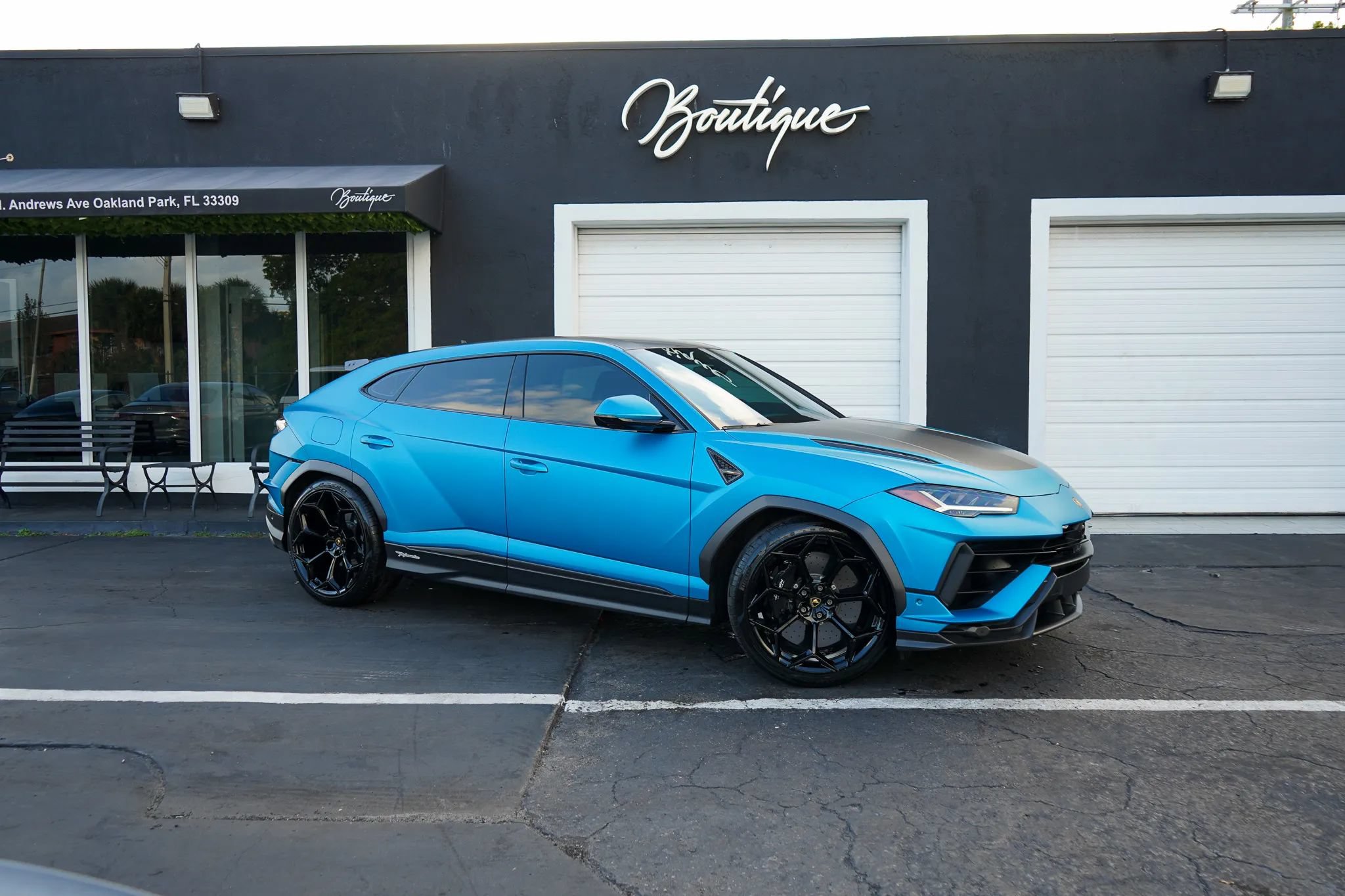 Used 2024 Lamborghini Urus Performante