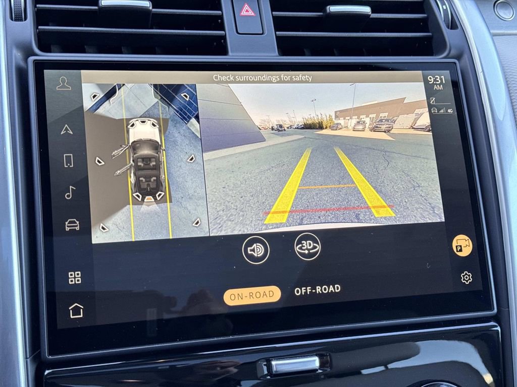 2025 Land Rover Discovery Dynamic SE