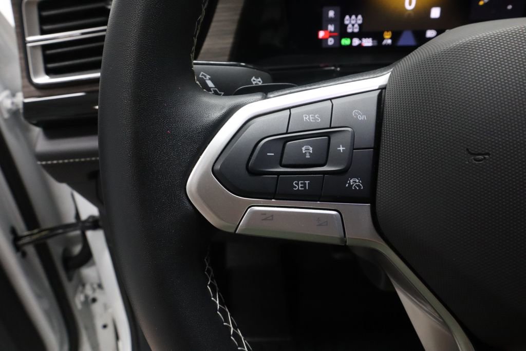 2024 Volkswagen Atlas SEL