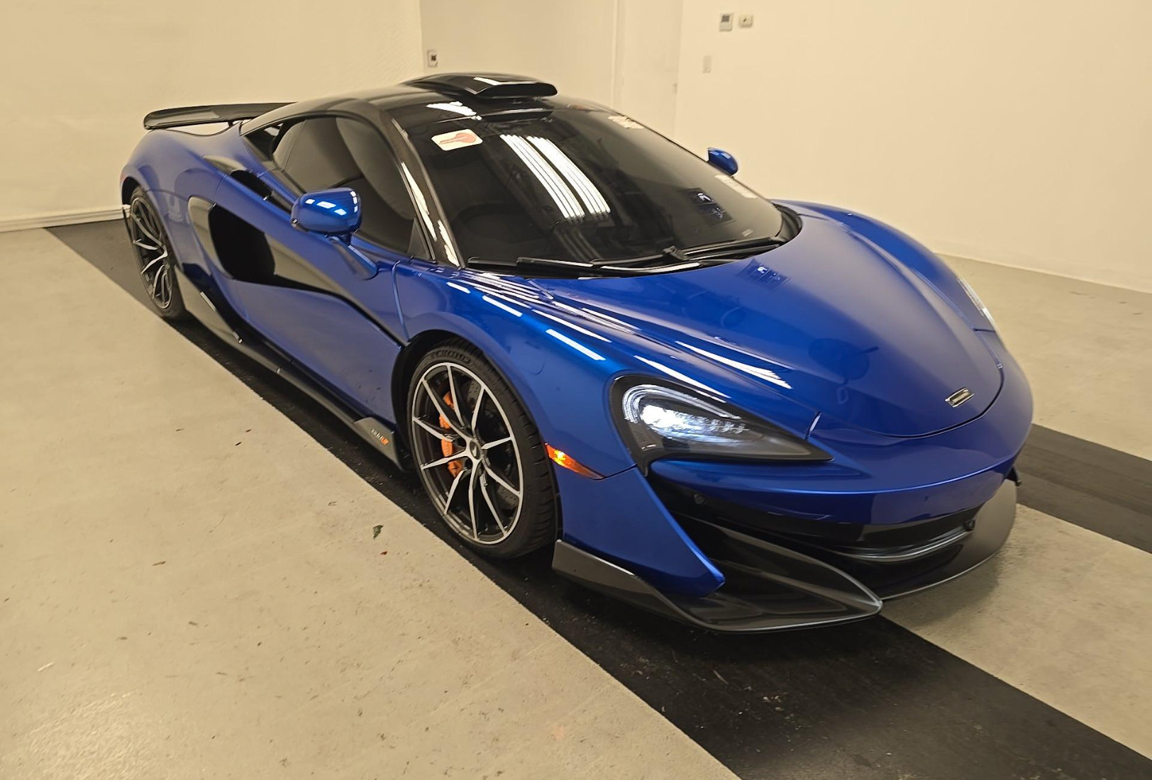 Used 2019 McLaren 600LT photo 3